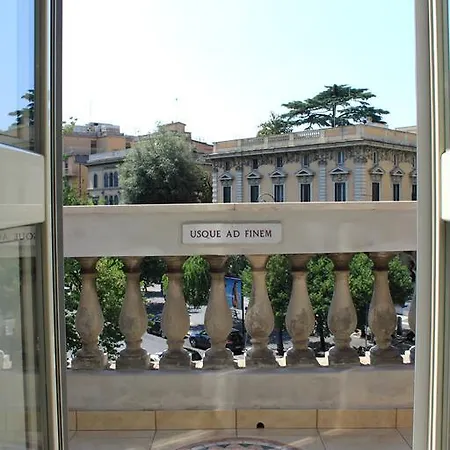Close To Vatican Bed & Breakfast Řím